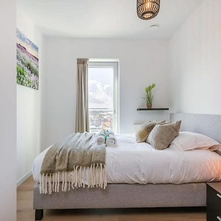 Huswell - Bright Apartment With Seaview Бреден Екстер'єр фото