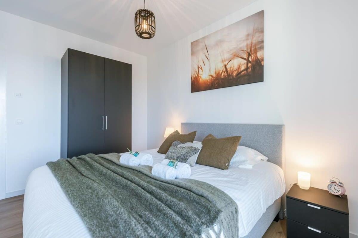 Huswell - Bright Apartment With Seaview Бреден Екстер'єр фото
