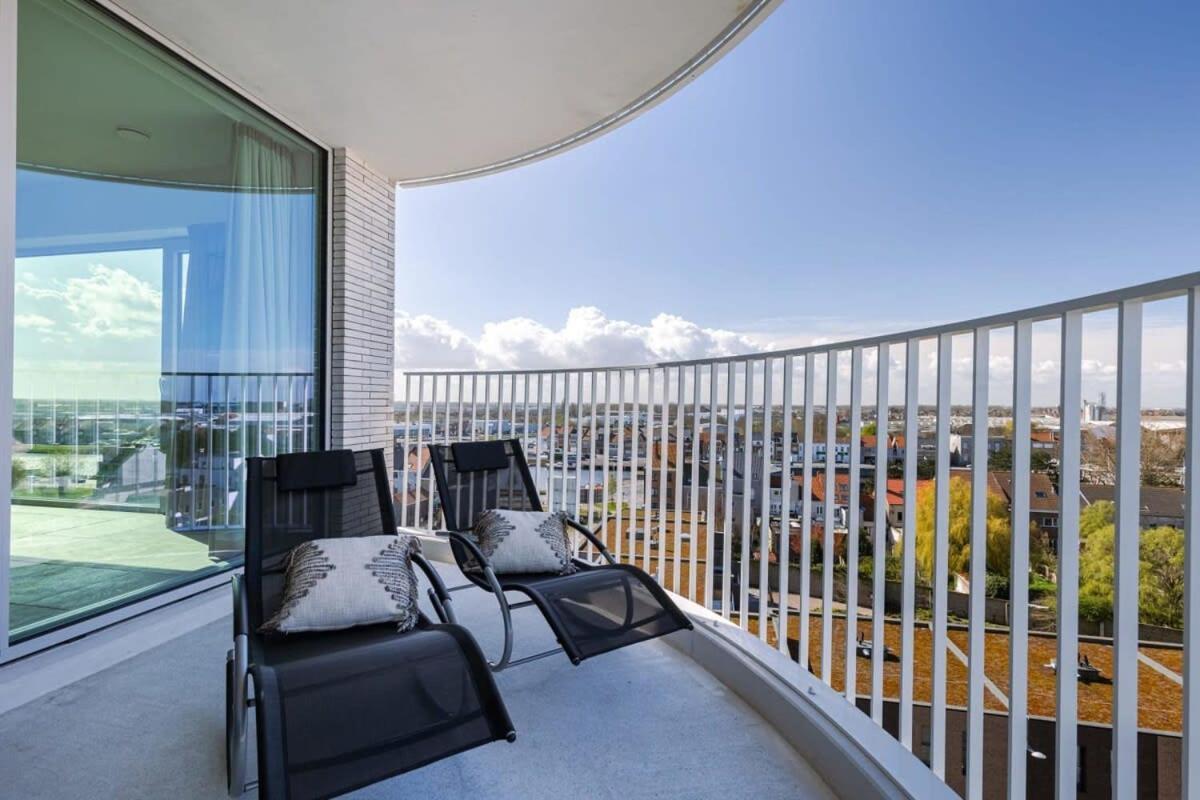 Huswell - Bright Apartment With Seaview Бреден Екстер'єр фото