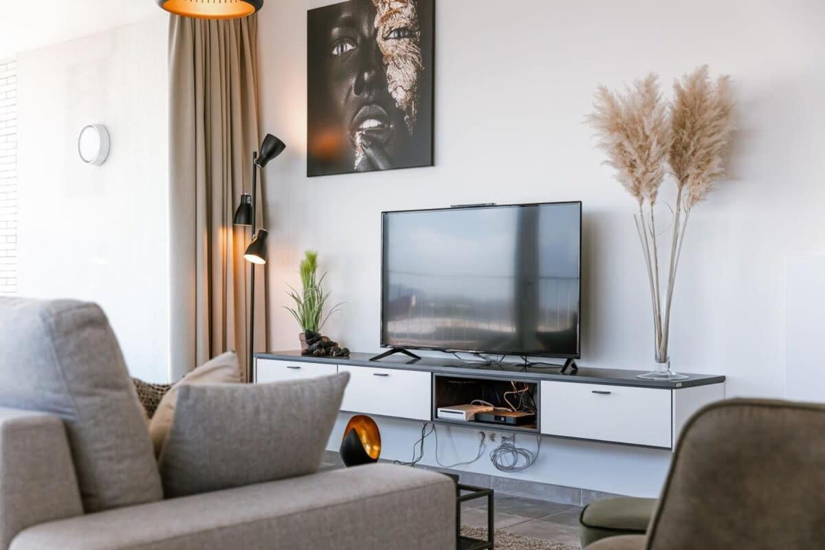 Huswell - Bright Apartment With Seaview Бреден Екстер'єр фото